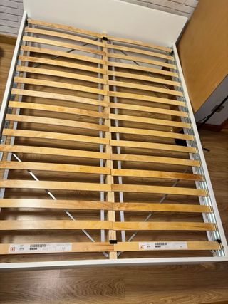 Cama IKEA VIHALS 140x200 Blanca + Somier