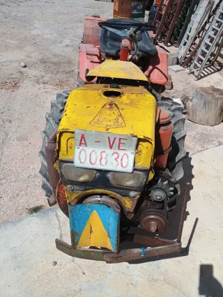 Pasquali 21 CV Tractor