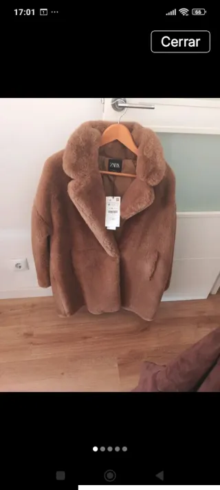 Abrigo pelo marrón Zara