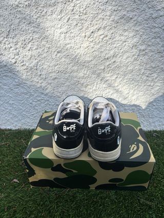 Zapatillas BAPE Bapesta Negras y Blancas