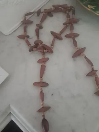 Collar de madera estilo boho. Artesanía