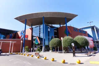 BUSCAMOS VENDEDORES/AS FERIA COLECCIONISMO