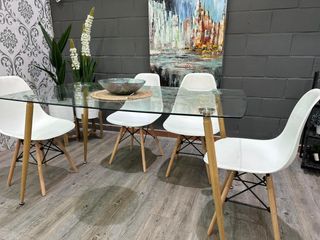 Mesa de cristal 120cm con sillas