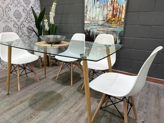 Mesa de cristal 120cm con sillas