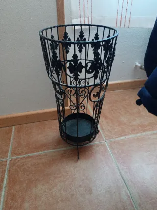 Paragüero de hierro forjado