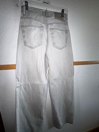 Pantalón vaquero gris cintura alta