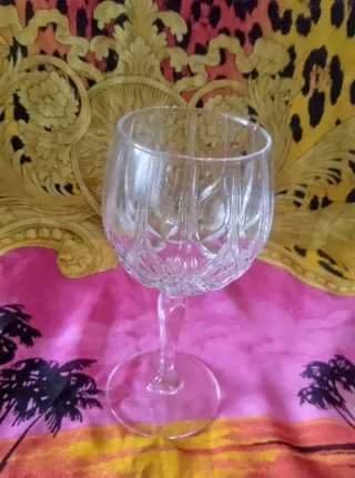 Platos y Copas de Diseño Variados