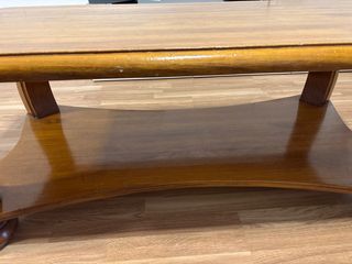 Mesa de centro de madera