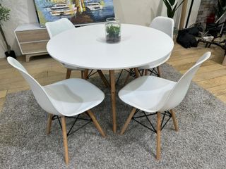 Mesa redonda de 100cm + 4 sillas