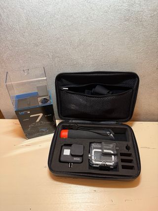 GoPro Hero 7 Black + Accessori