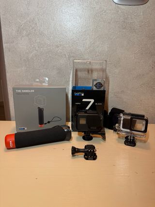 GoPro Hero 7 Black + Accessori