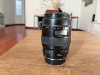Objetivo Canon EF 100mm Macro f/2.8