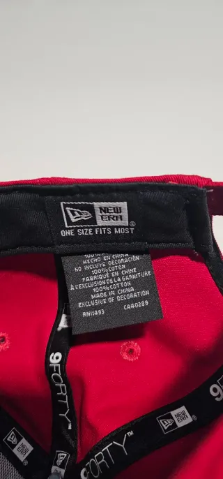 Gorra New Era 9FORTY Roja Ajustable