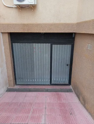 Plaza de garaje para moto