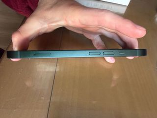 iPhone 13 128GB verde oscuro