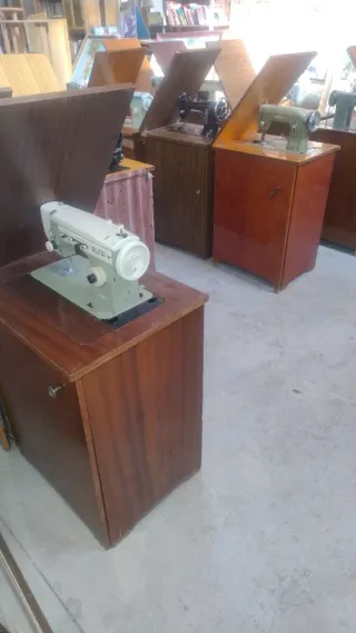 Lote máquinas de coser usadas