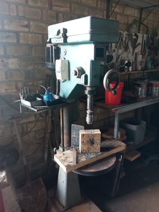 Taladradora de Columna Profesional