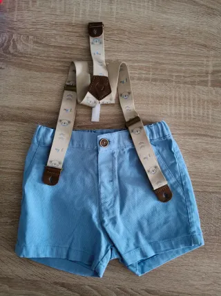 Pantalón corto Mayoral con tirantes