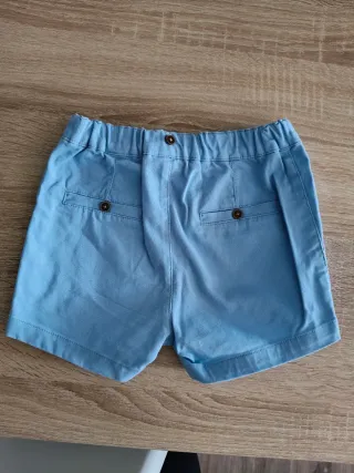 Pantalón corto Mayoral con tirantes
