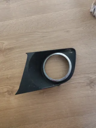 Embellecedor Antiniebla Dcha Alfa 159