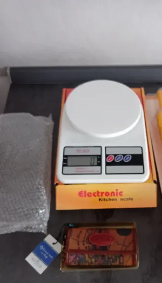 Bilancia da cucina elettronica SF-400