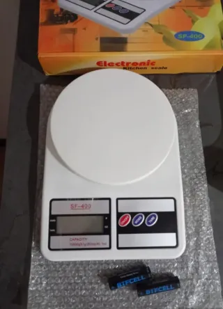 Bilancia da cucina elettronica SF-400