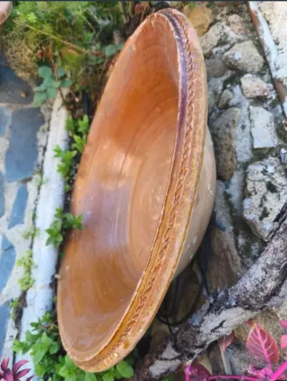 Lebrillo antiguo de barro