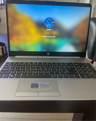 Vendo portatil HP 255 8G Ryzen 5 512GB SSD