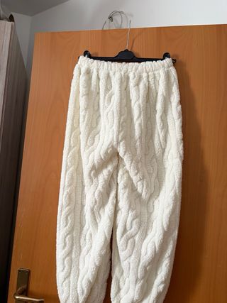 Set pigiama bianco in pile