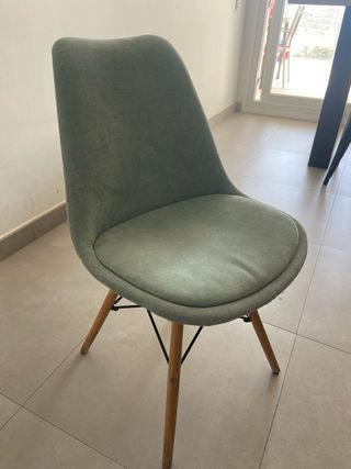 Sillas color menta tapizadas