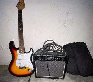 Guitarra Eléctrica + Amplificador + Funda