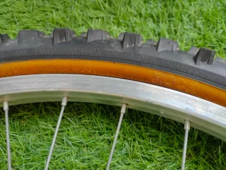 RUEDA MOUNTAIN BIKE OLD HUTCHINSON ACS VINTAGE MTB