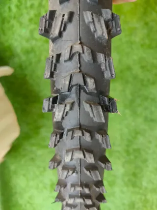 RUEDA MOUNTAIN BIKE OLD HUTCHINSON ACS VINTAGE MTB