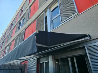 Toldo exterior negro