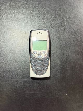 Telemóvel Nokia 8310