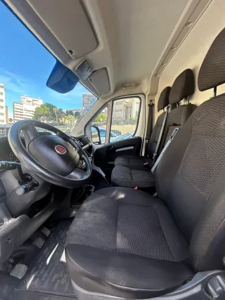 Furgoneta Fiat Ducatto L3, gran volumen de carga