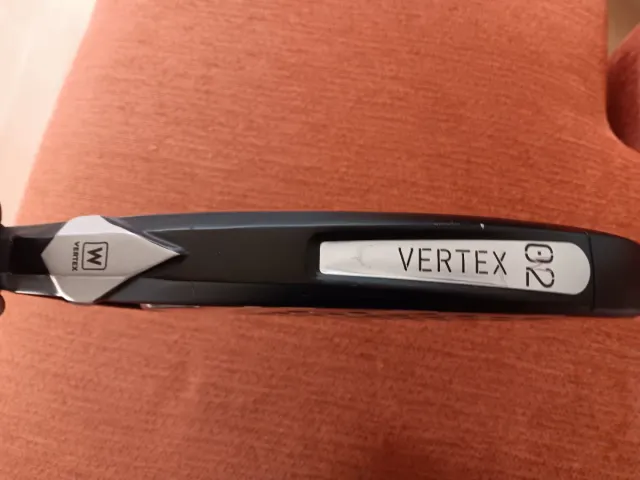 Pala Padel Bullpadel Vertex 02W.