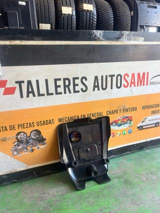 Tapa motor TDI Volkswagen Touareg/GOLF 2005