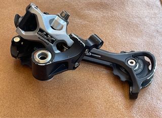 Desviador trasero Shimano XT RD-M771 (9v)