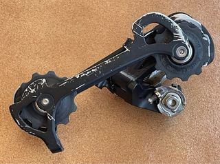 Desviador trasero Shimano XT RD-M771 (9v)