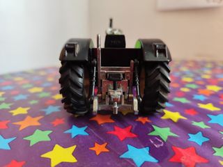 Tractor de juguete siku