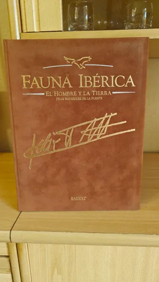 Colección de enciclopedias y VHS de Fauna Ibérica