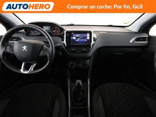 Peugeot 2008 1.2 PureTech Style