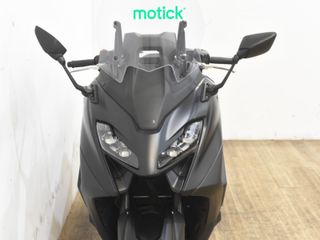 YAMAHA TMAX 560