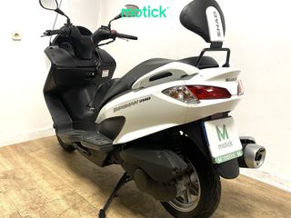 SUZUKI BURGMAN 200