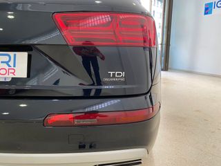 Audi Q7 STRONIC 7 PLAZAS 272CV