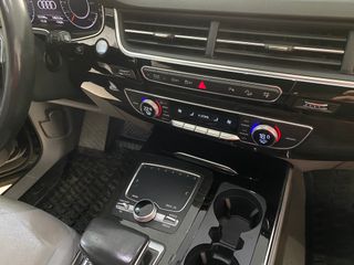 Audi Q7 STRONIC 7 PLAZAS 272CV