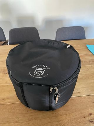 Tambor 30cm con funda y baquetas
