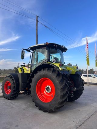 Tractor Claas Arion 630 Hexashift