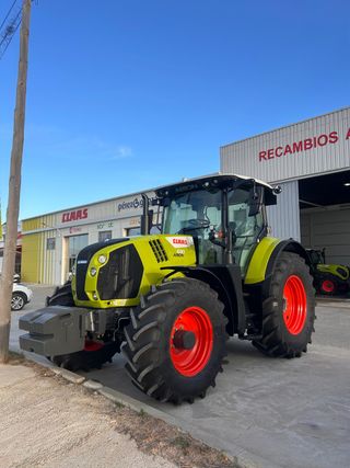 Tractor Claas Arion 630 Hexashift